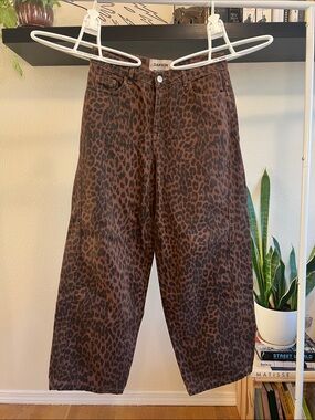 Damson Madder Dion Leopard Print cargo pants | US size 6, UK size 10